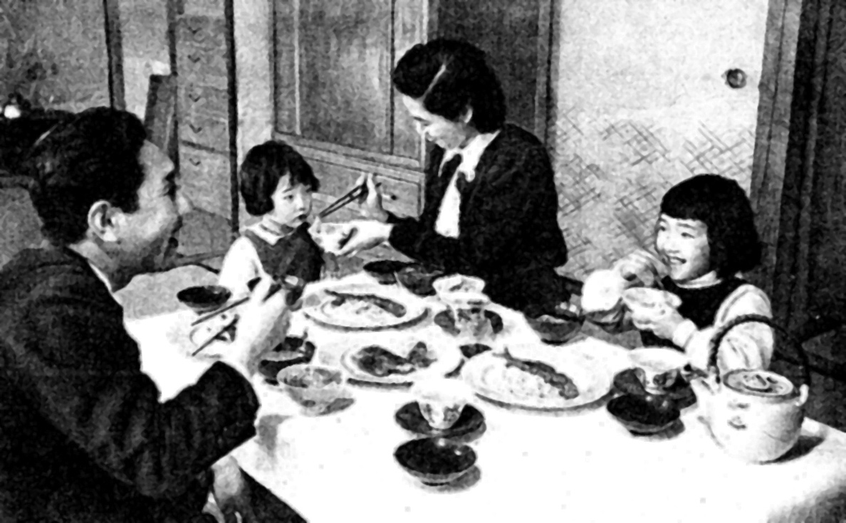 A common Japanese household of the 1950s.